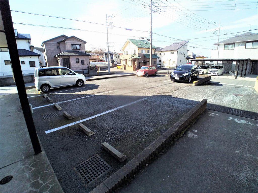 殿山(28594)の外観・駐車場イメージ1枚目