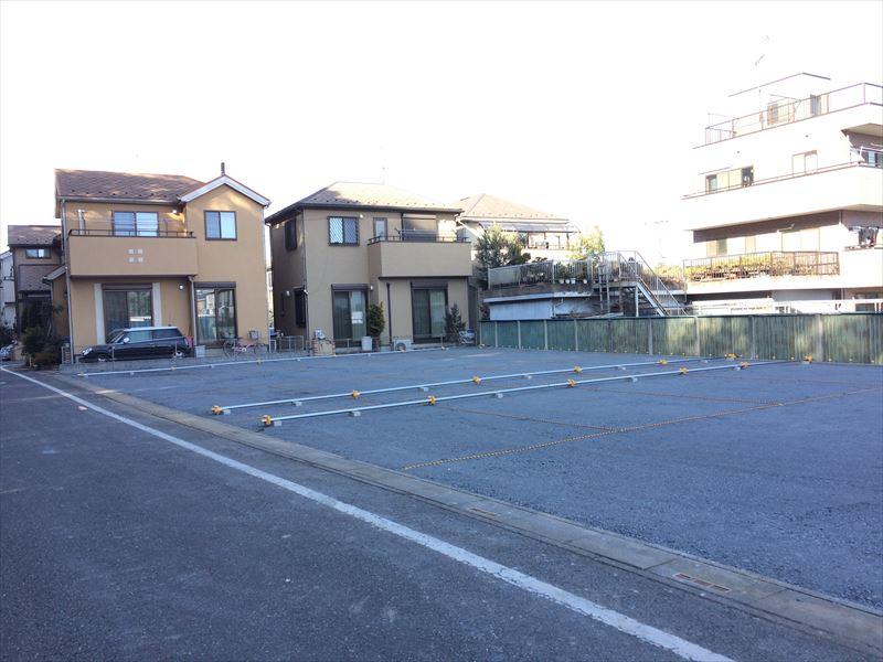 アズ戸塚パーキング の外観・駐車場イメージ1枚目