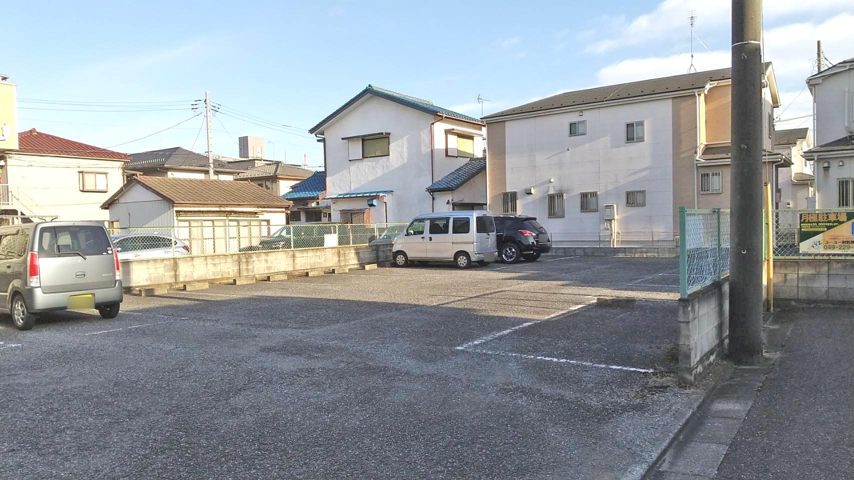 松本駐車場の外観・駐車場イメージ2枚目