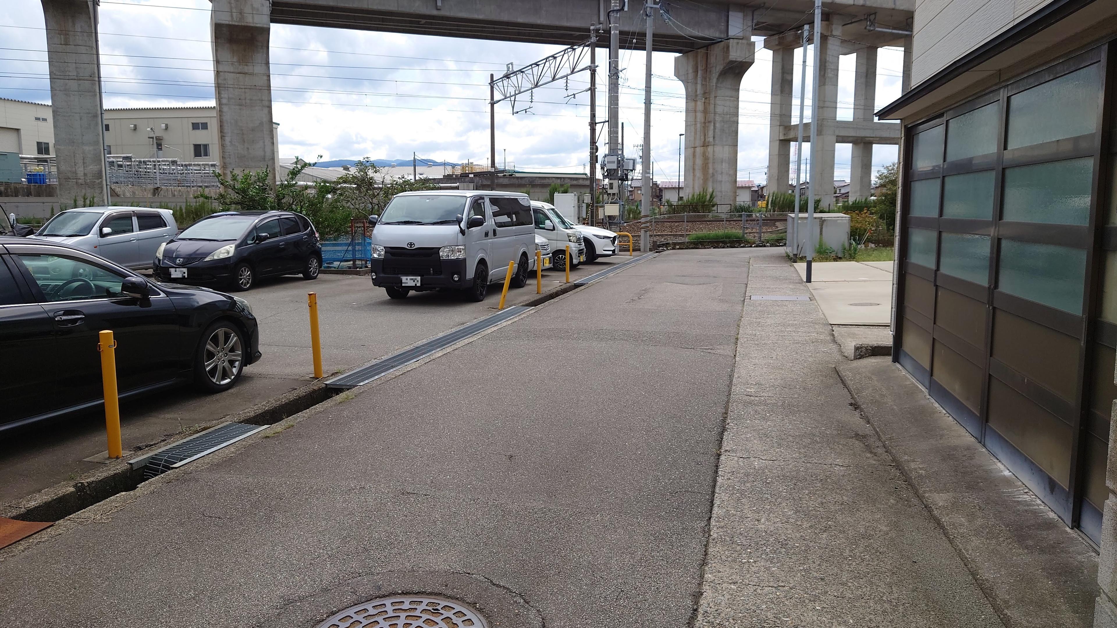 MK第3パーキングの外観・駐車場イメージ2枚目