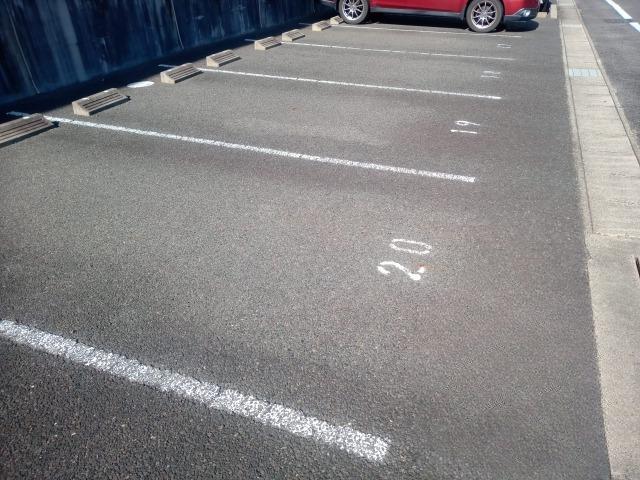 ディアコート入沢(32366)の外観・駐車場イメージ1枚目