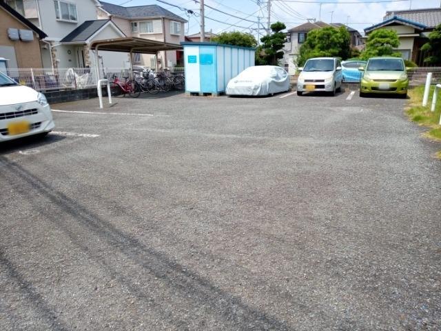 コゥジィーコート(13524)の外観・駐車場イメージ1枚目