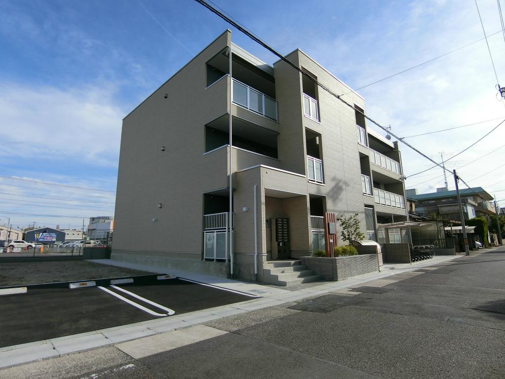 リブリ・ラウレア小幡駐車場の外観・駐車場イメージ3枚目