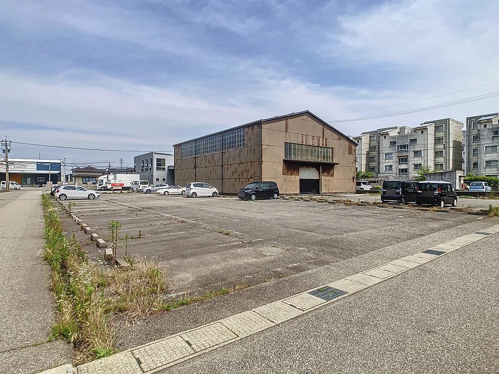 谷口製材駐車場の外観・駐車場イメージ1枚目