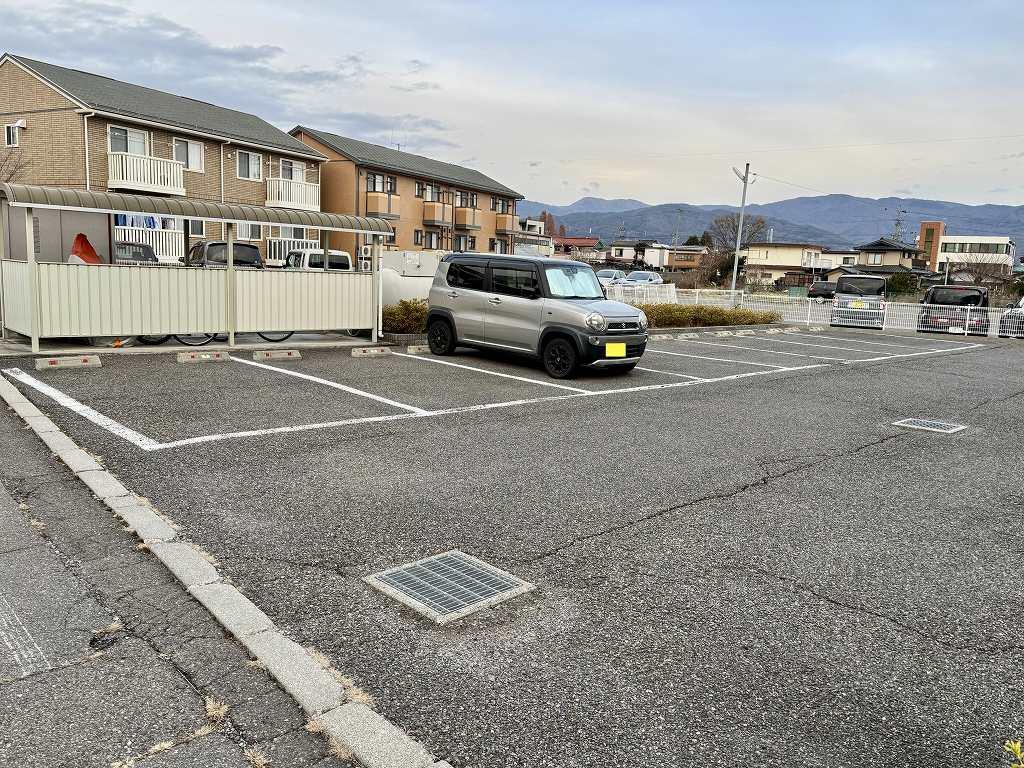 Crib塚間(43853)の外観・駐車場イメージ2枚目