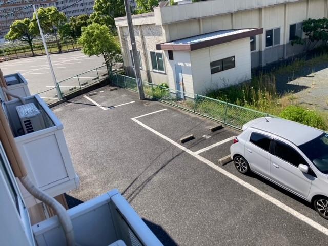 エスポワール(17317)の外観・駐車場イメージ1枚目