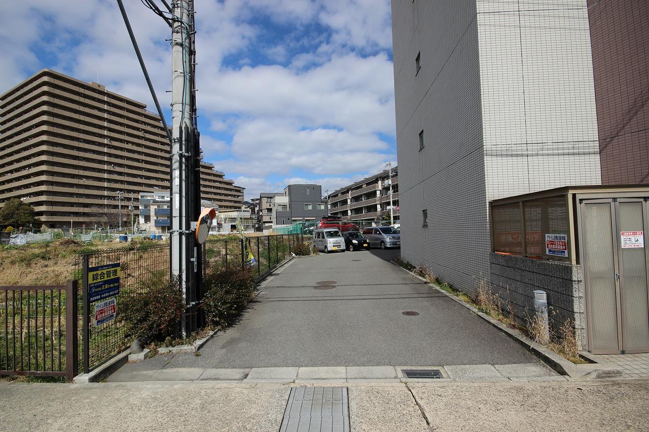 プライム青葉丘の外観・駐車場イメージ1枚目