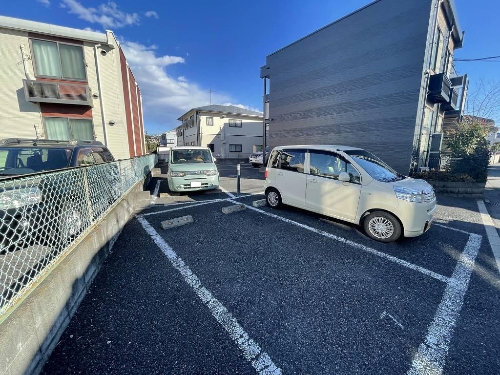 中央(30879)の外観・駐車場イメージ2枚目