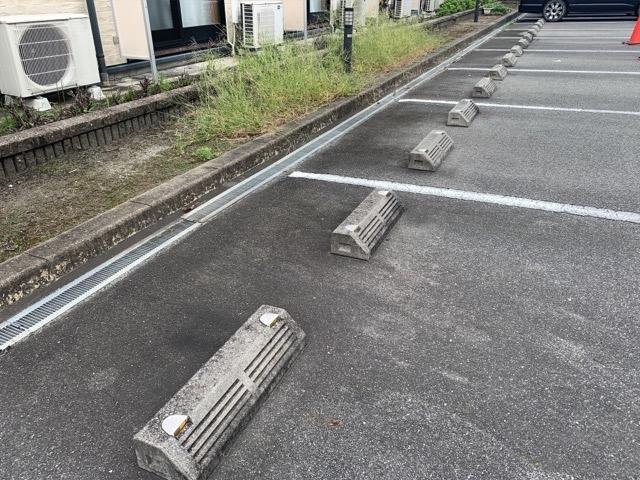 新堂Ⅱ(31032)の外観・駐車場イメージ1枚目