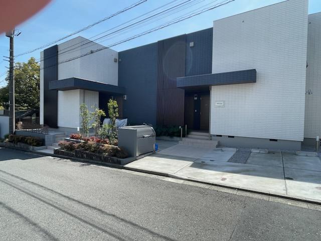 はるひ野5-2-13駐車場の外観・駐車場イメージ1枚目