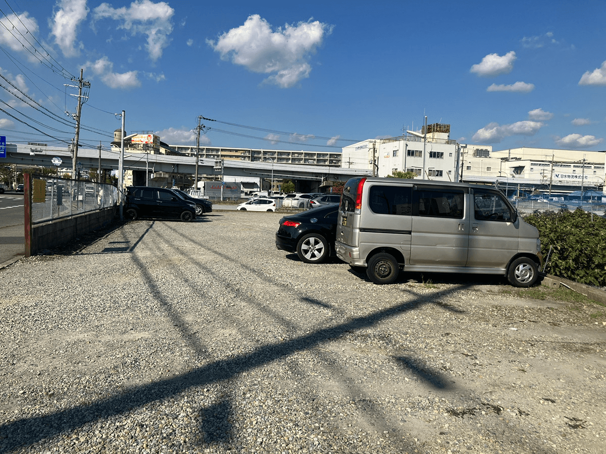 伊丹北村交差点駐車場(小西駐車場)の外観・駐車場イメージ3枚目