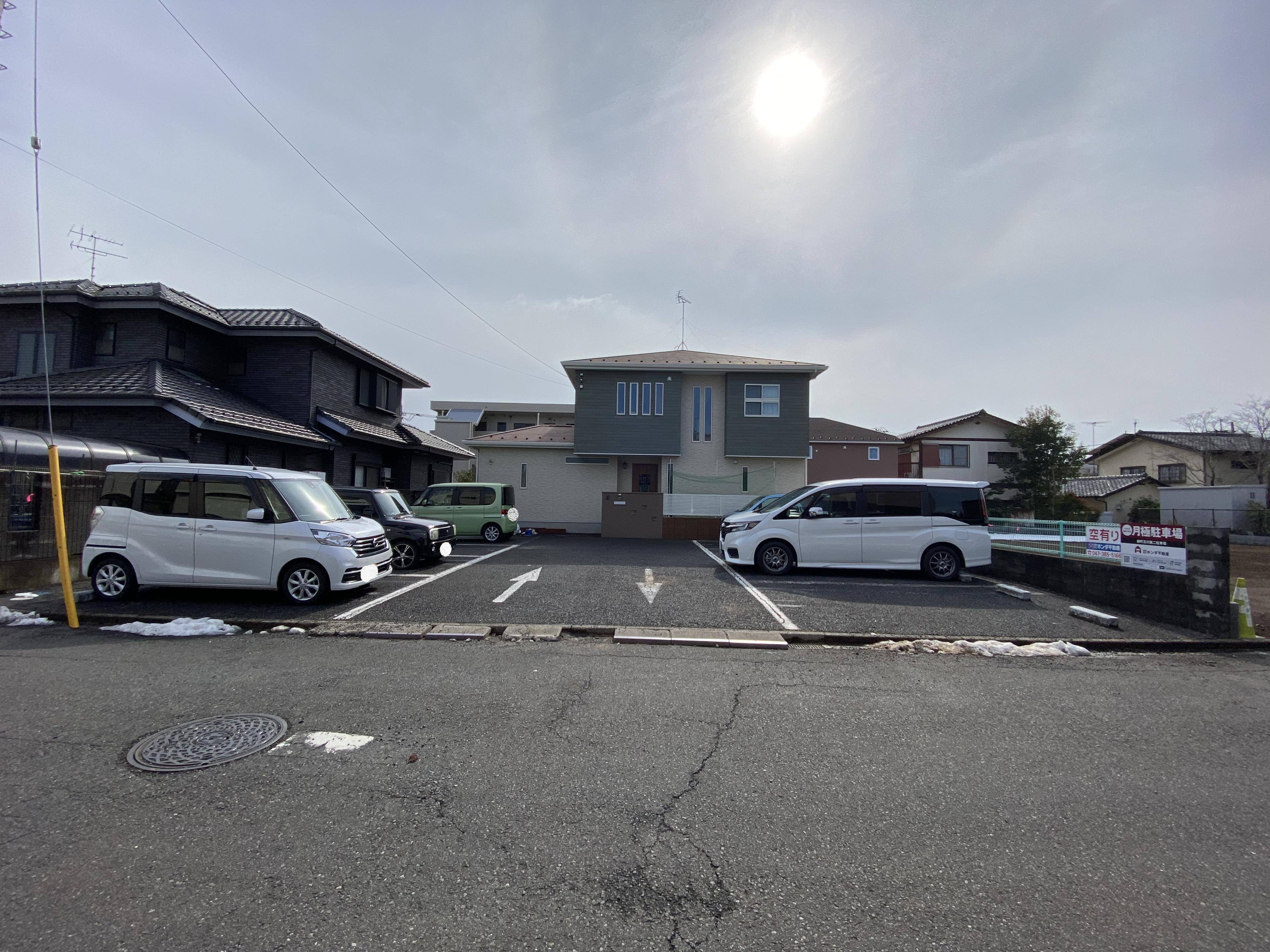 柳町及川第二駐車場の外観・駐車場イメージ2枚目