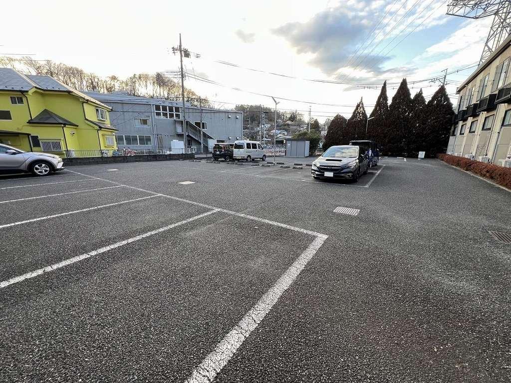 Clarabel(28623)の外観・駐車場イメージ1枚目
