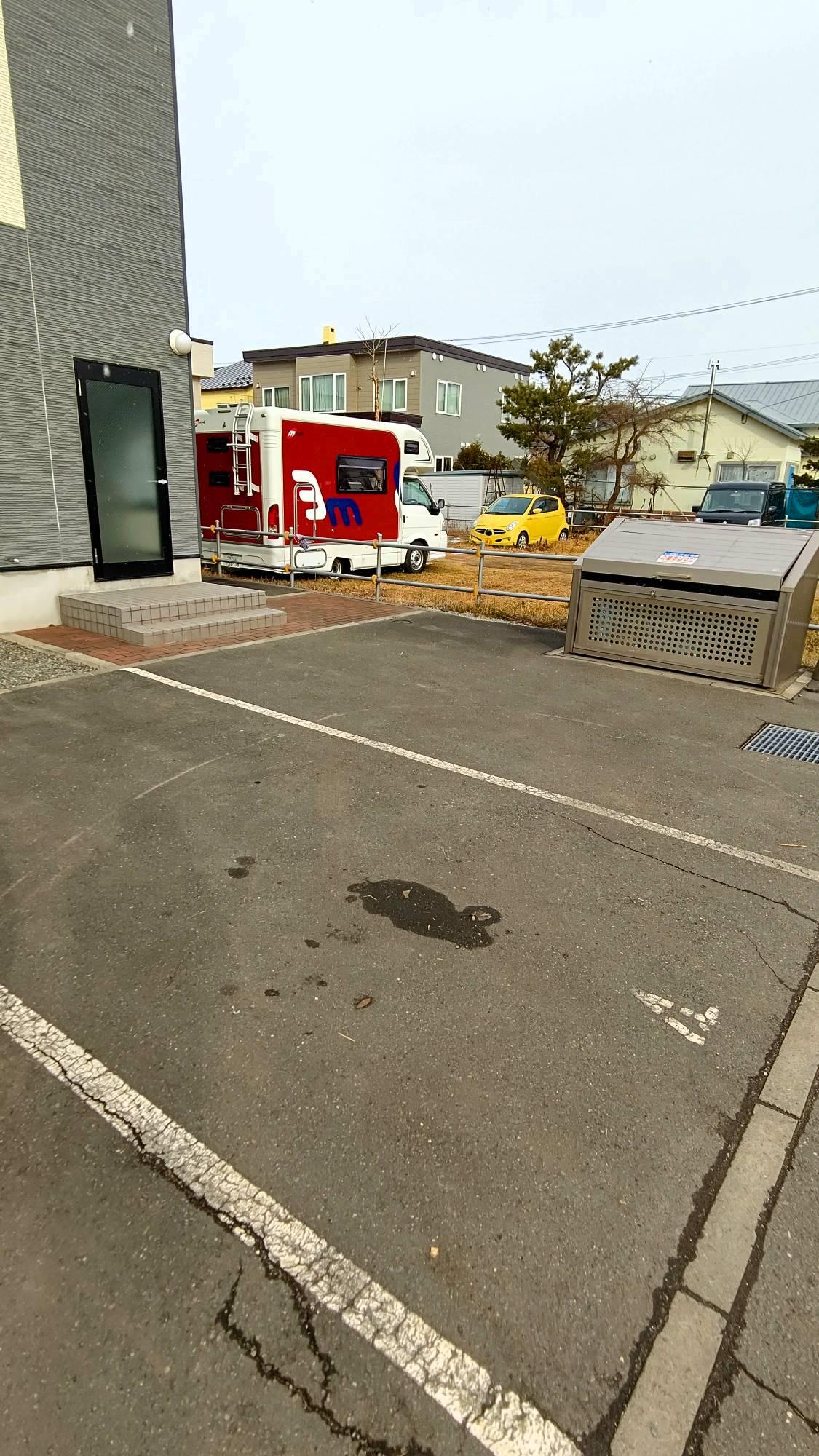 オンフルール(39022)の外観・駐車場イメージ1枚目