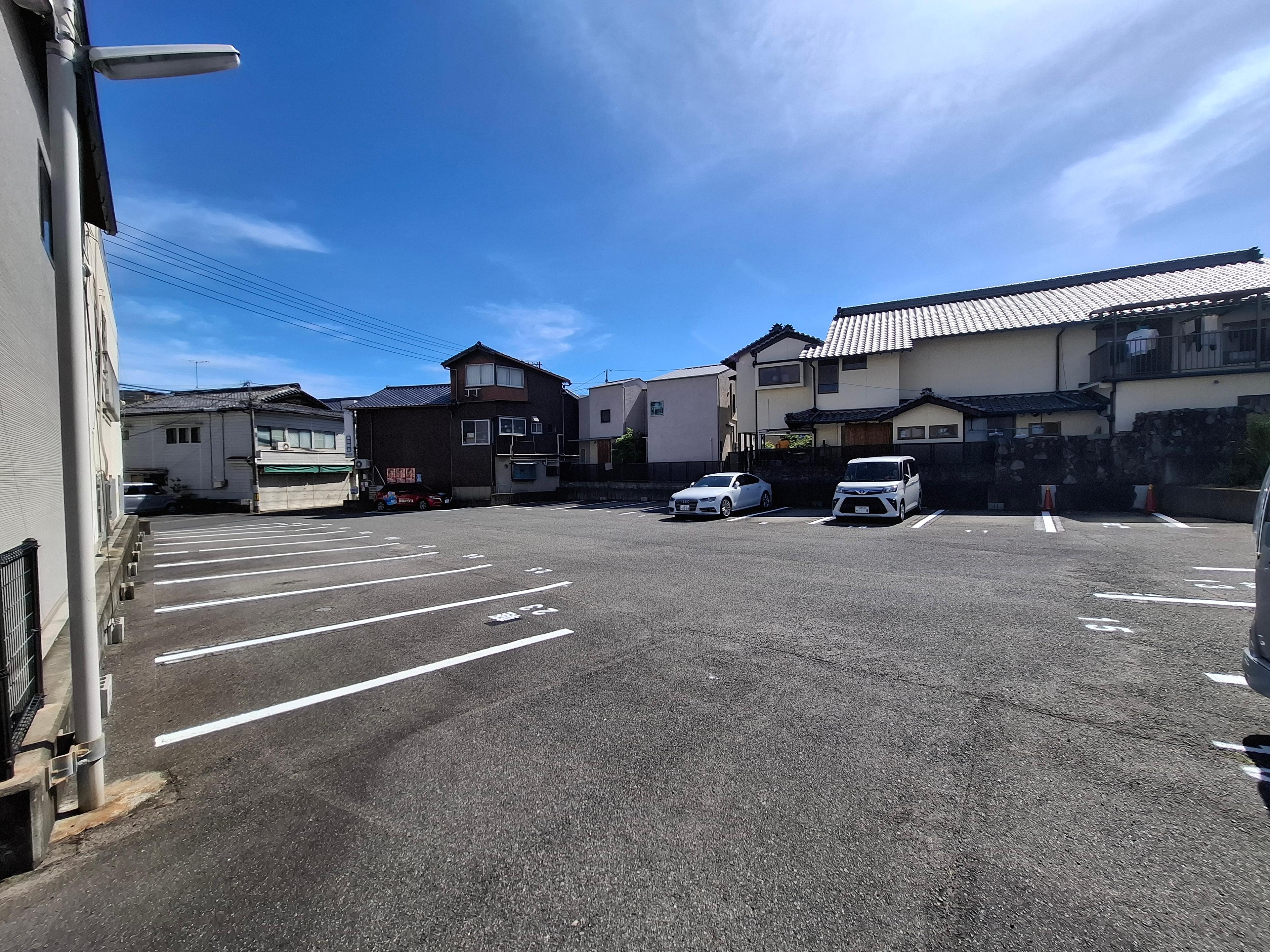 加藤ガレージ(呉市川尻町西)の外観・駐車場イメージ3枚目