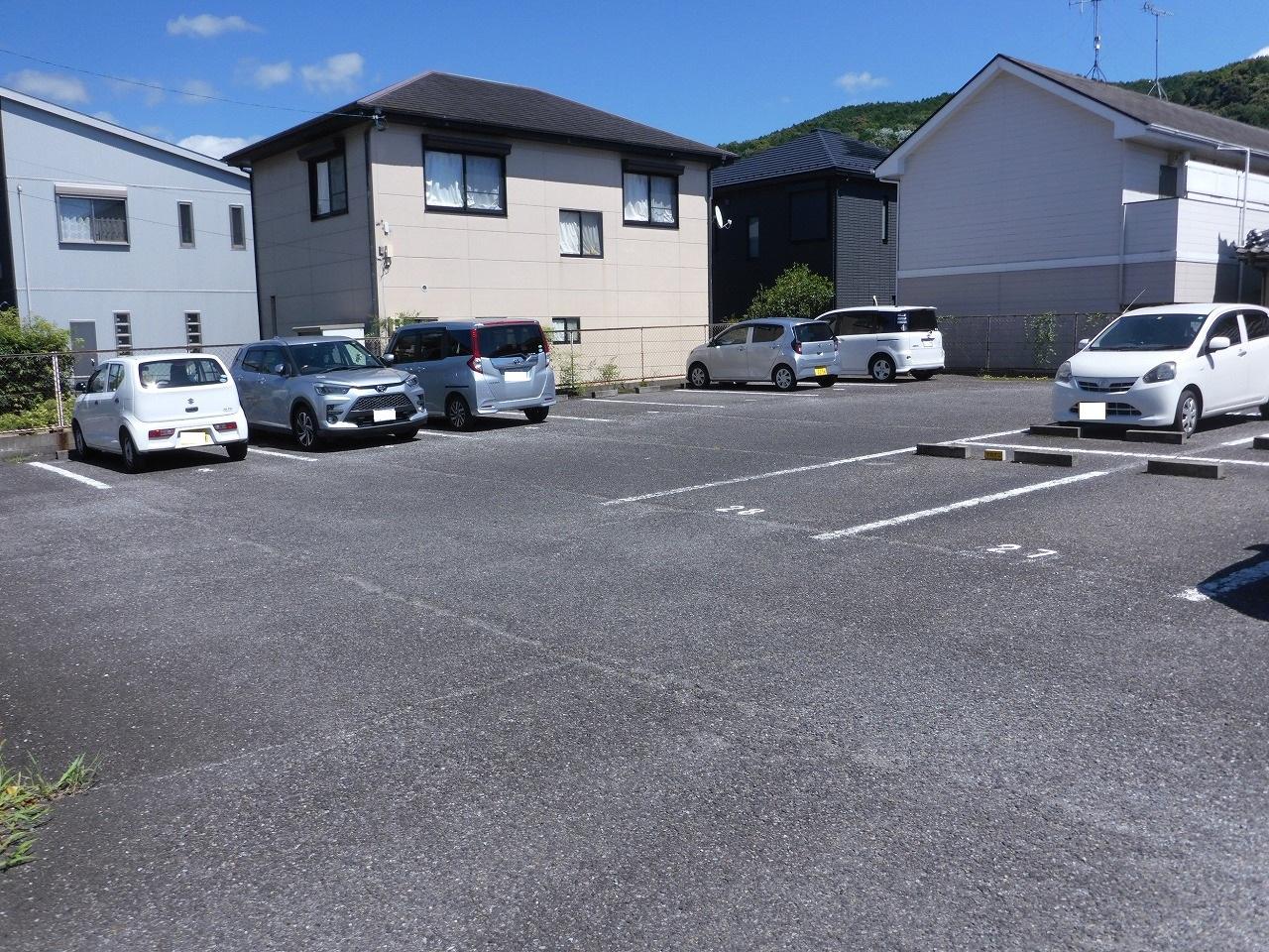 J-341の外観・駐車場イメージ1枚目