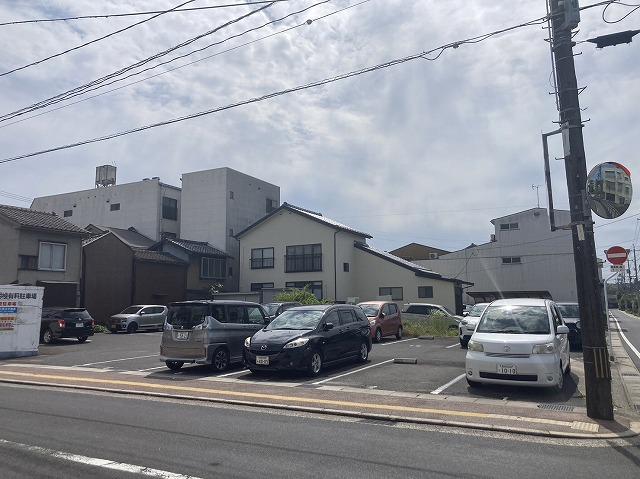 片原駐車場の外観・駐車場イメージ3枚目