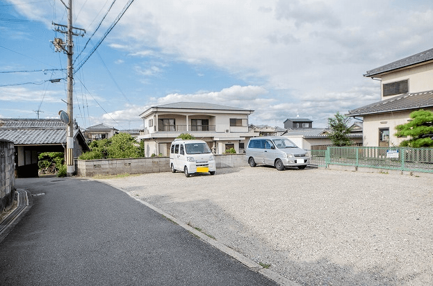 FK辻之バス停前駐車場②の外観・駐車場イメージ3枚目