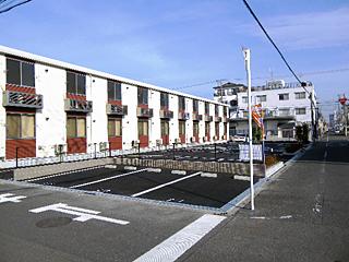 ヴィヴァンタ(47325)の外観・駐車場イメージ1枚目