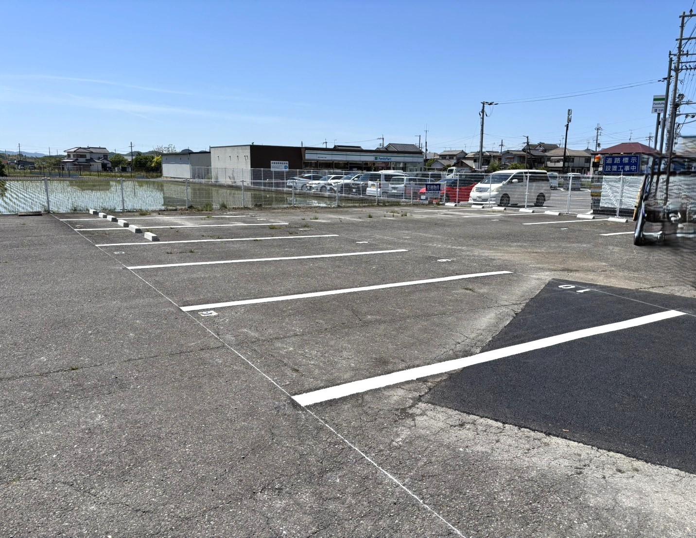 沖野5丁目 松吉パーキングの外観・駐車場イメージ2枚目