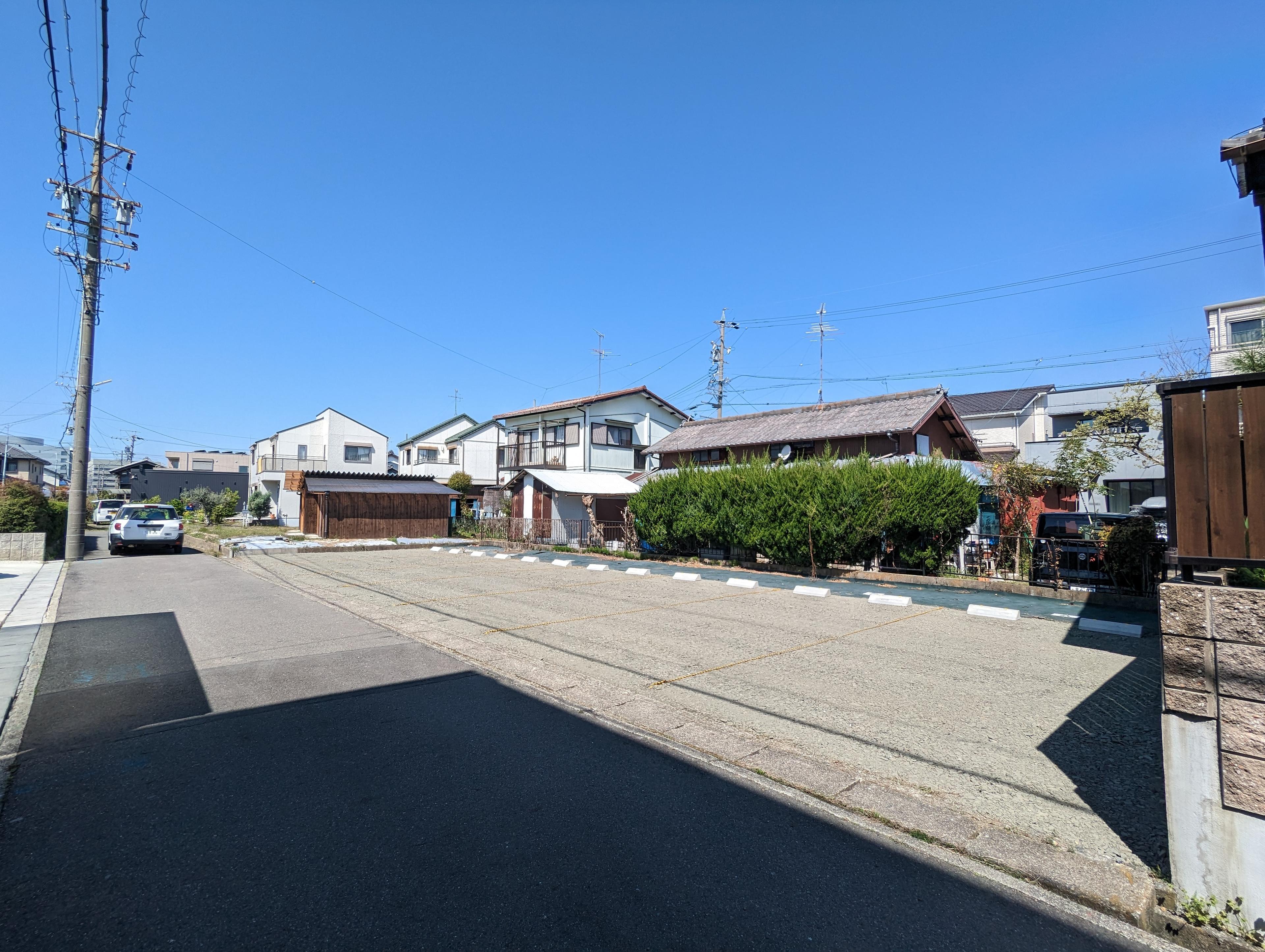 丹波屋敷東駐車場の外観・駐車場イメージ2枚目