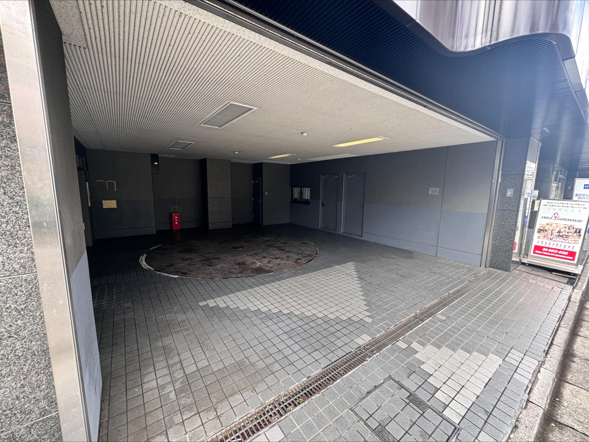 RAYHAUS駒込の外観・駐車場イメージ1枚目