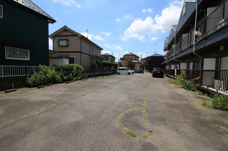 ヴェイル高見原A月極駐車場の外観・駐車場イメージ1枚目