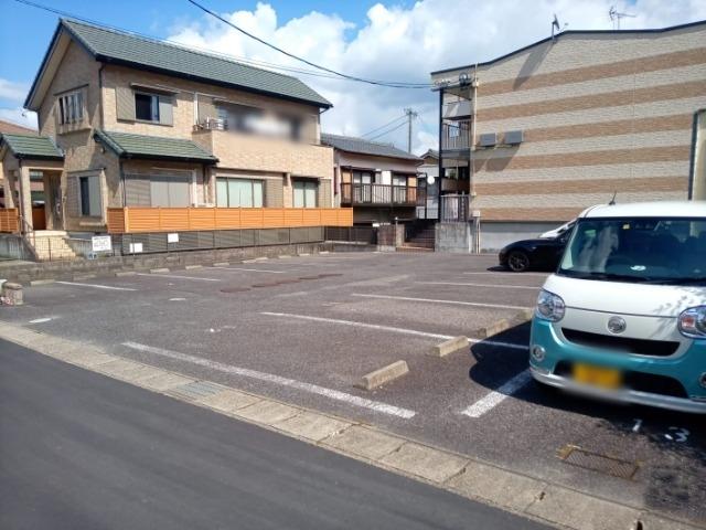 ひまわり(29320)の外観・駐車場イメージ1枚目