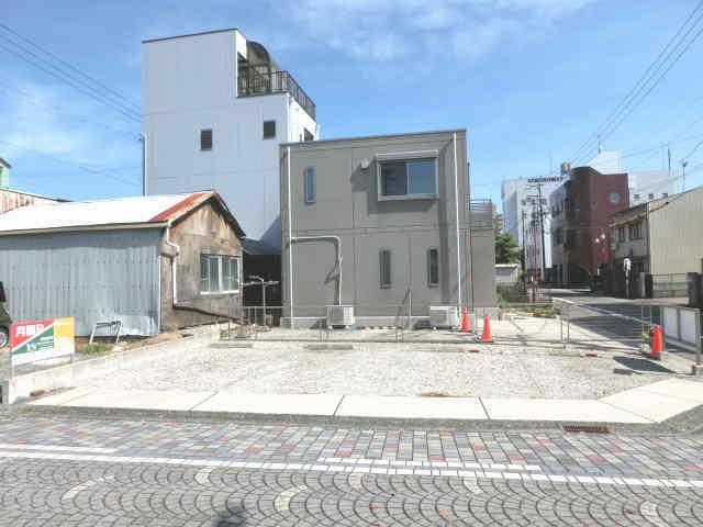 ワイズ・泉 第2駐車場の外観・駐車場イメージ2枚目