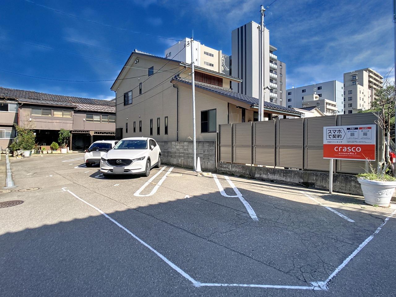 芳斉Yパーキングの外観・駐車場イメージ2枚目