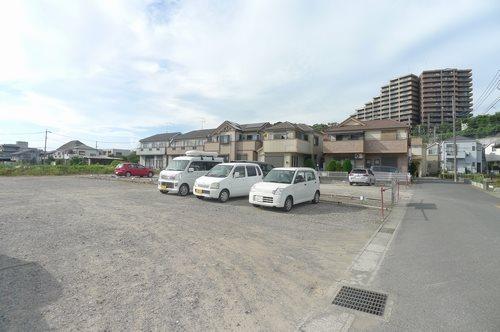 中通駐車場の外観・駐車場イメージ1枚目