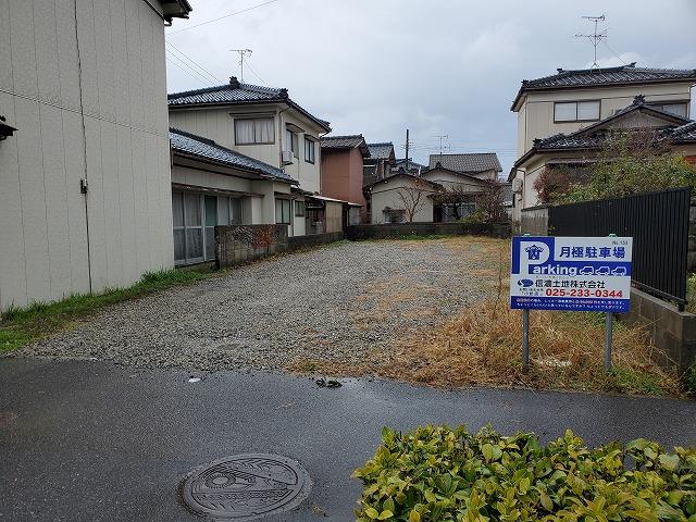 内野西1(石橋)駐車場の外観・駐車場イメージ1枚目