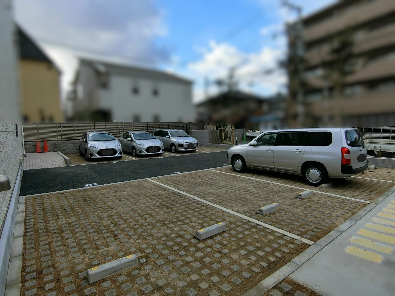 リブリ・シーサイドコート芦屋駐車場の外観・駐車場イメージ1枚目