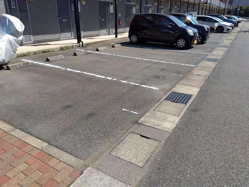 フリージア(39289)の外観・駐車場イメージ1枚目