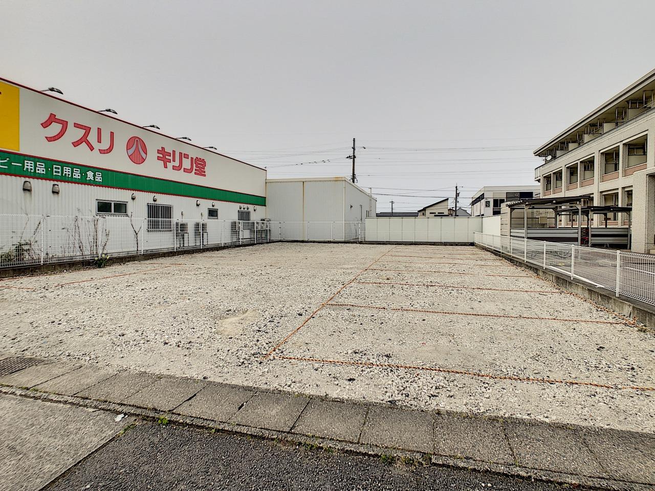 駅西新町2丁目O駐車場の外観・駐車場イメージ1枚目