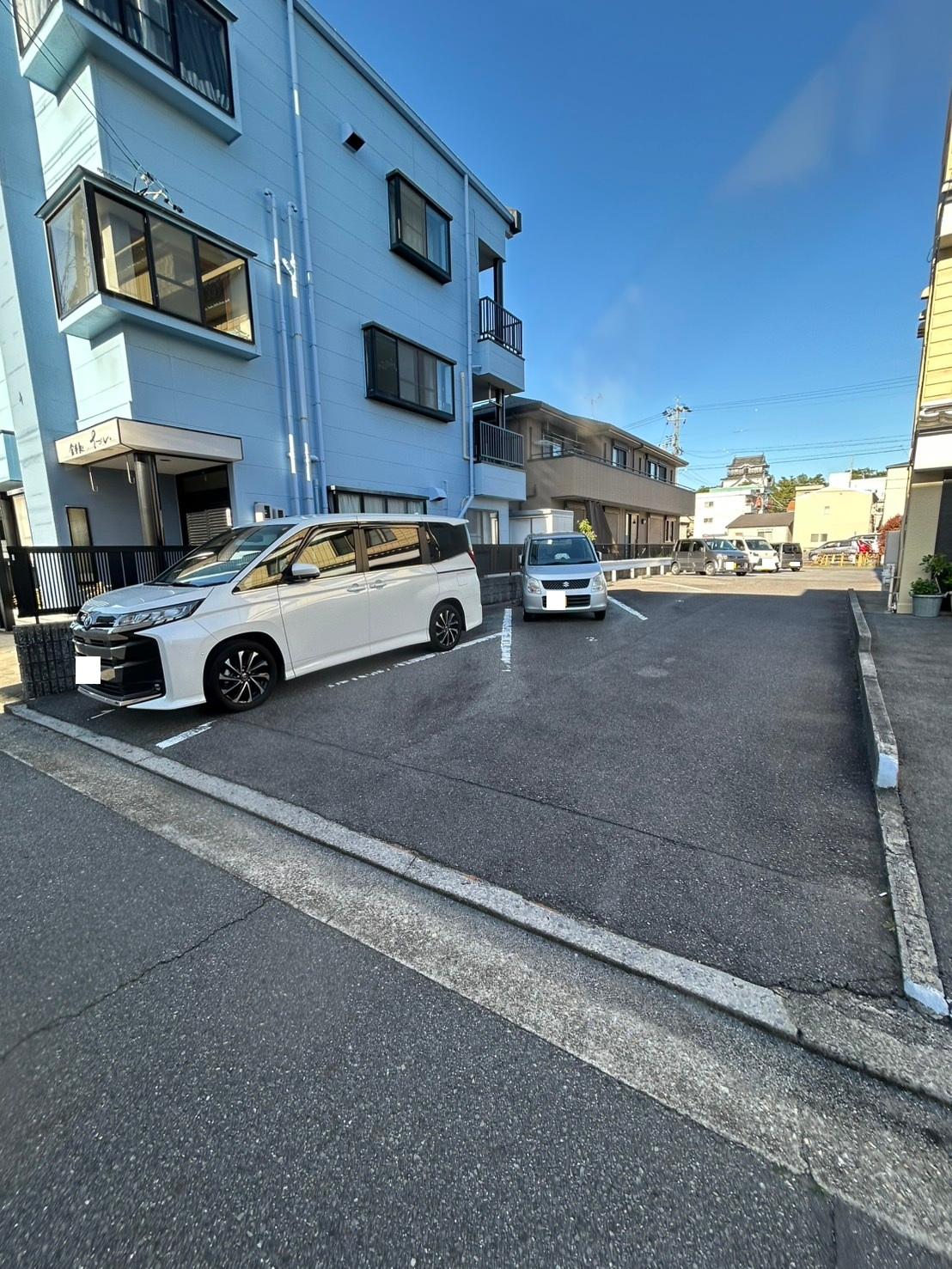 宝来家駐車場の外観・駐車場イメージ3枚目