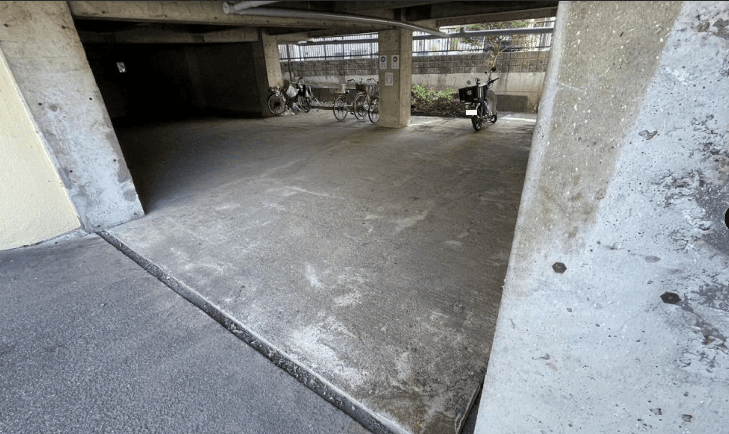 FKメープルハイツ駐車場(バイク駐車場)の外観・駐車場イメージ2枚目