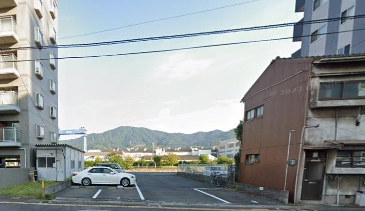 田中・高ガレージの外観・駐車場イメージ1枚目