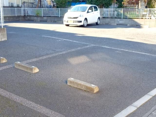 メゾン ローリエ2(40928)の外観・駐車場イメージ1枚目