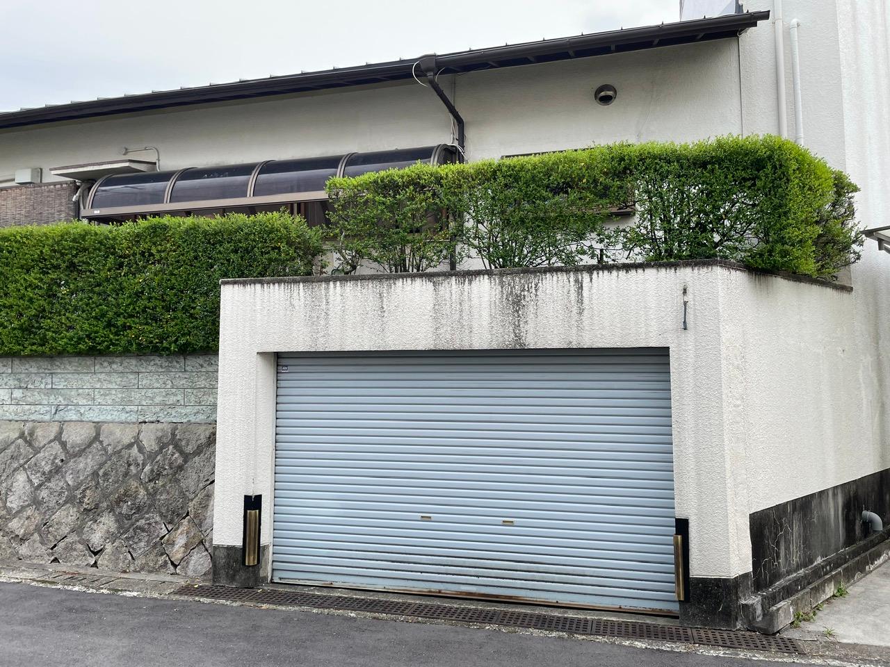 緑台2丁目商店街裏ガレージの外観・駐車場イメージ1枚目