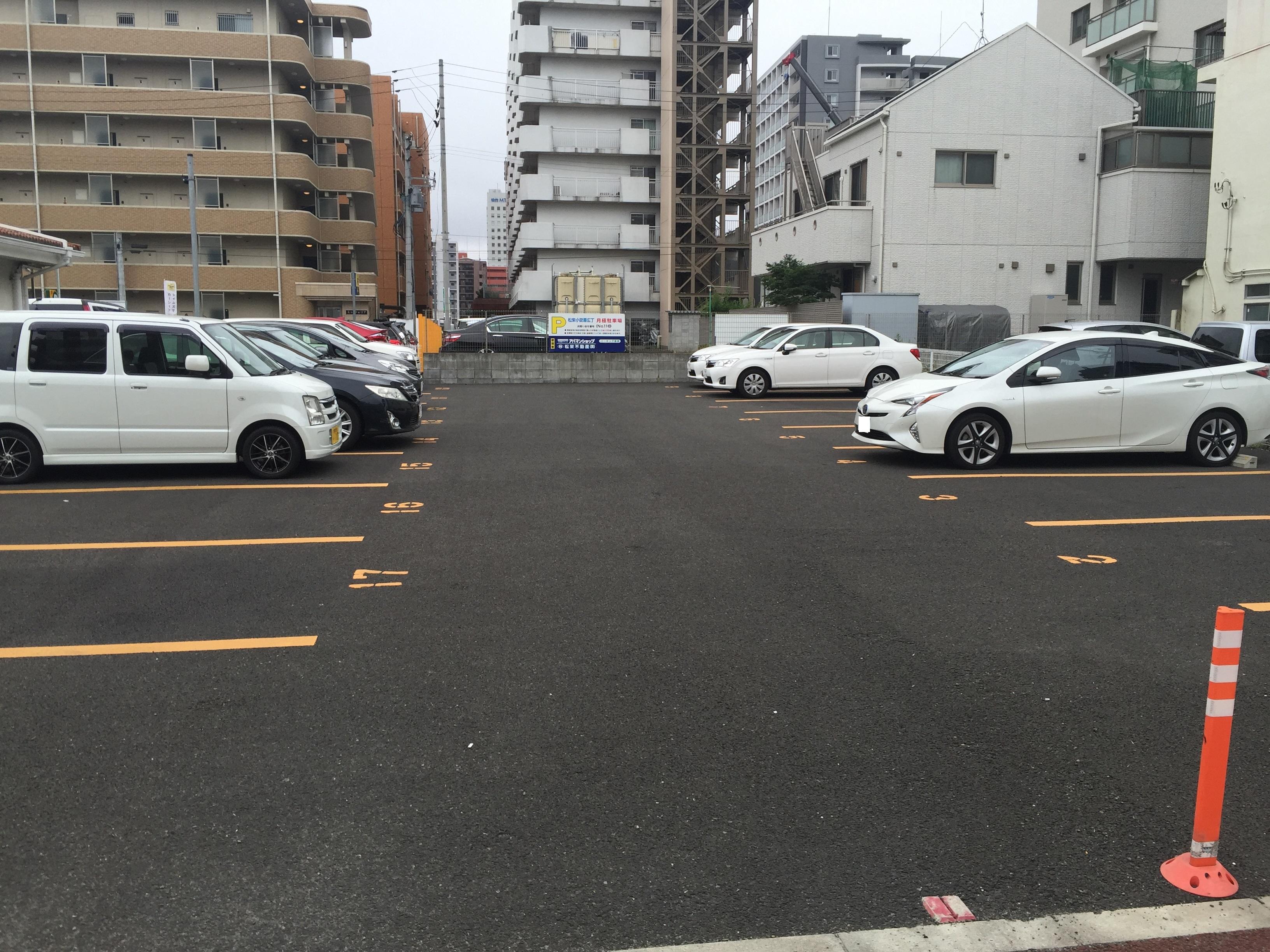 松栄小田原広丁駐車場の外観・駐車場イメージ1枚目