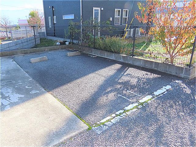 若槻Ⅱ(20246)の外観・駐車場イメージ2枚目