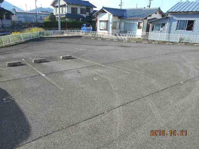 ゆうゆう(17046)の外観・駐車場イメージ1枚目