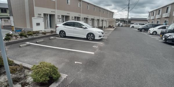 南若園B(32979)の外観・駐車場イメージ1枚目