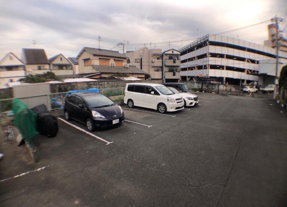 松下モータープールの外観・駐車場イメージ3枚目