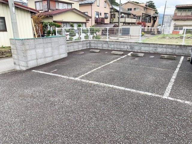 I・K2001(15713)の外観・駐車場イメージ1枚目