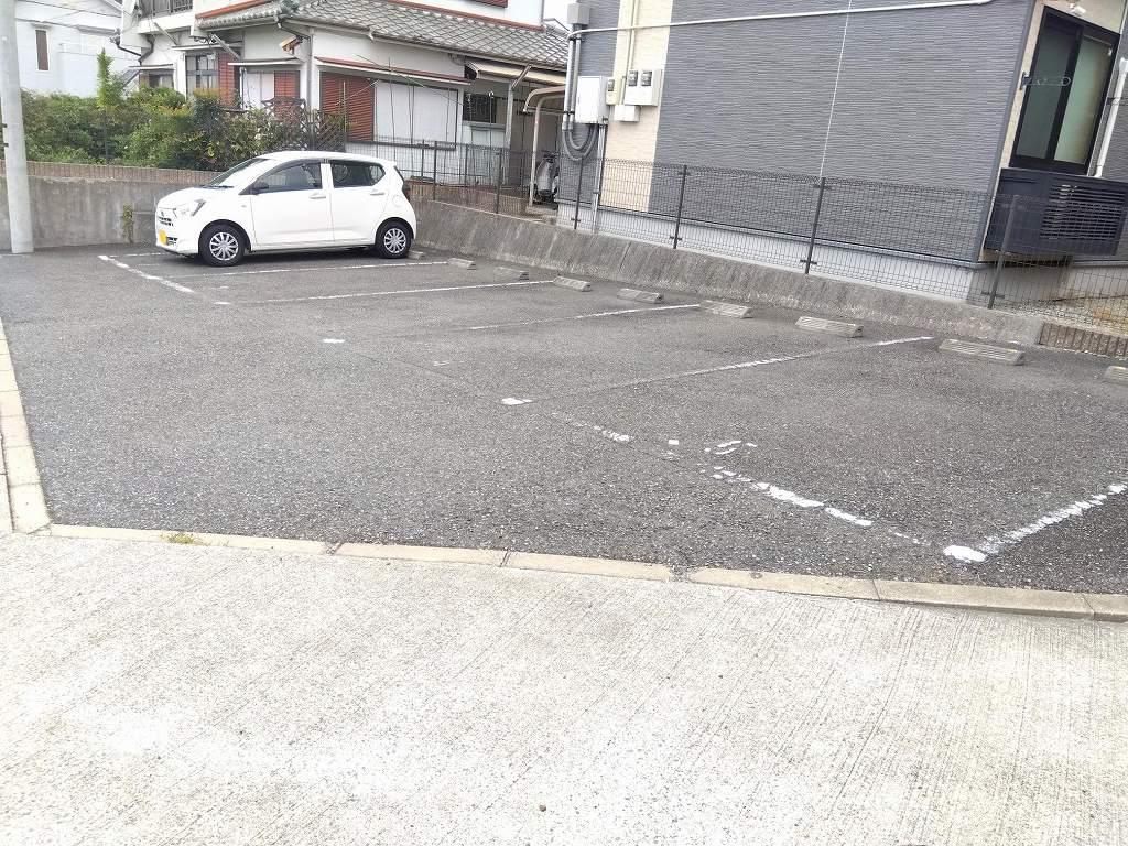 シャイン(40485)の外観・駐車場イメージ2枚目