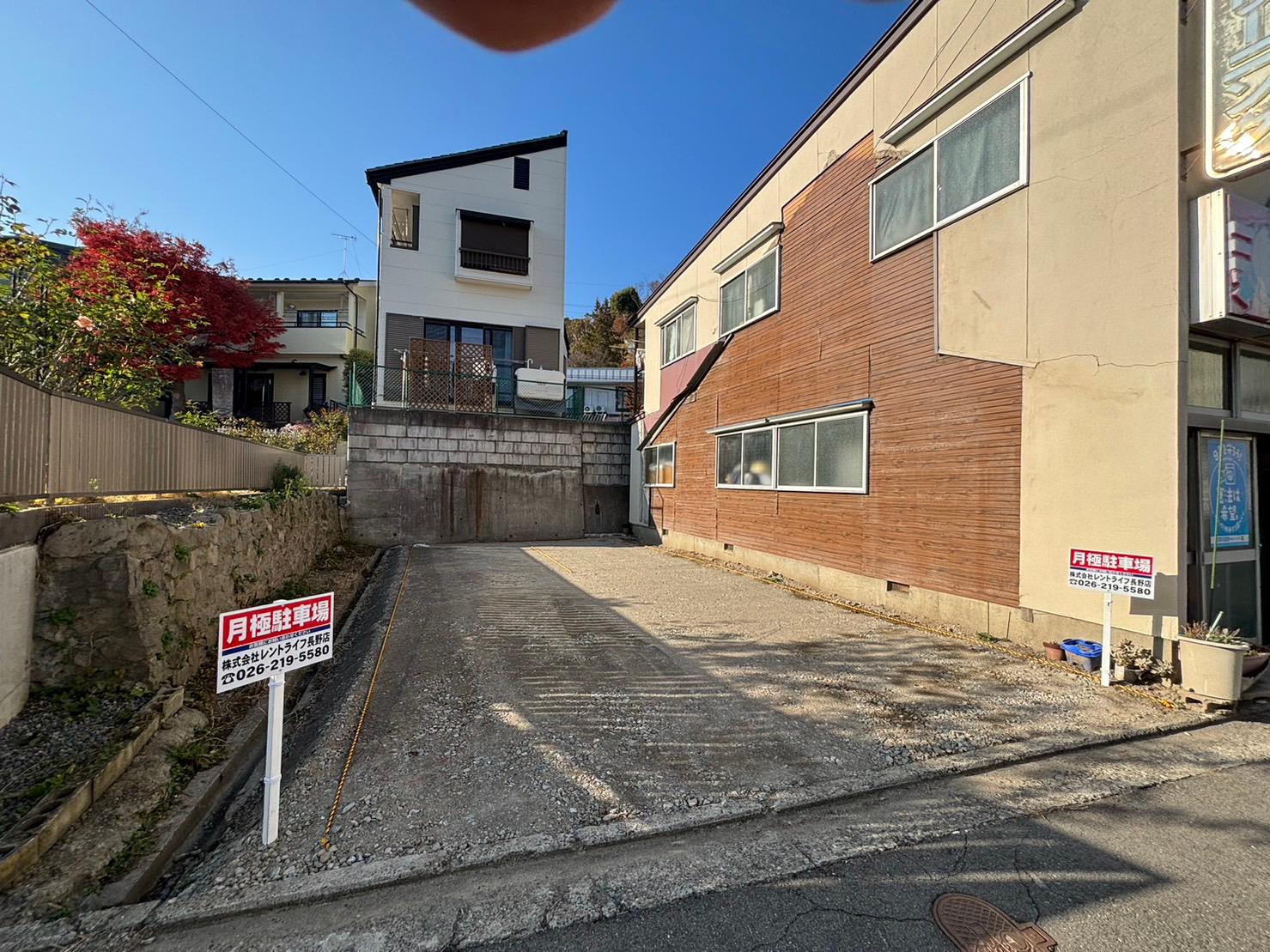 三輪7丁目月極駐車場の外観・駐車場イメージ2枚目