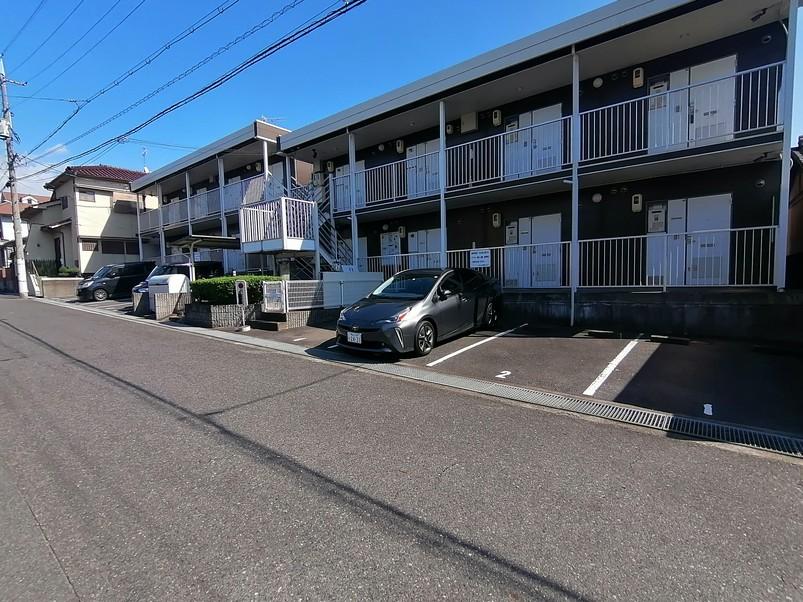 悠友(19096)の外観・駐車場イメージ1枚目