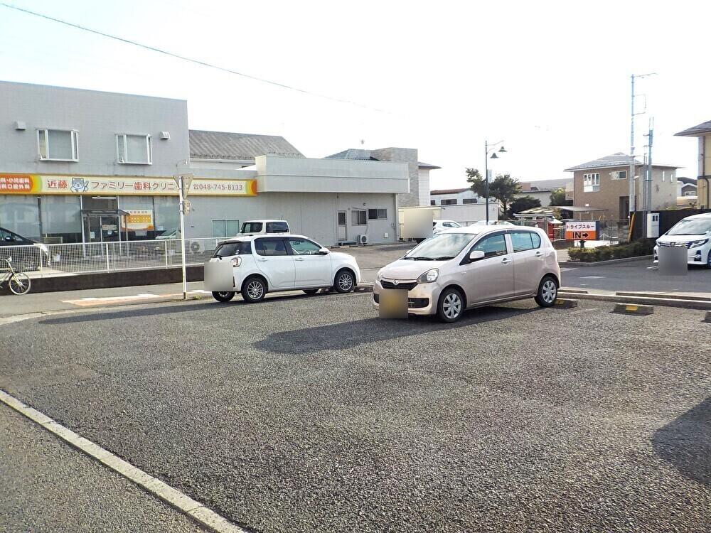 田村駐車場の外観・駐車場イメージ3枚目